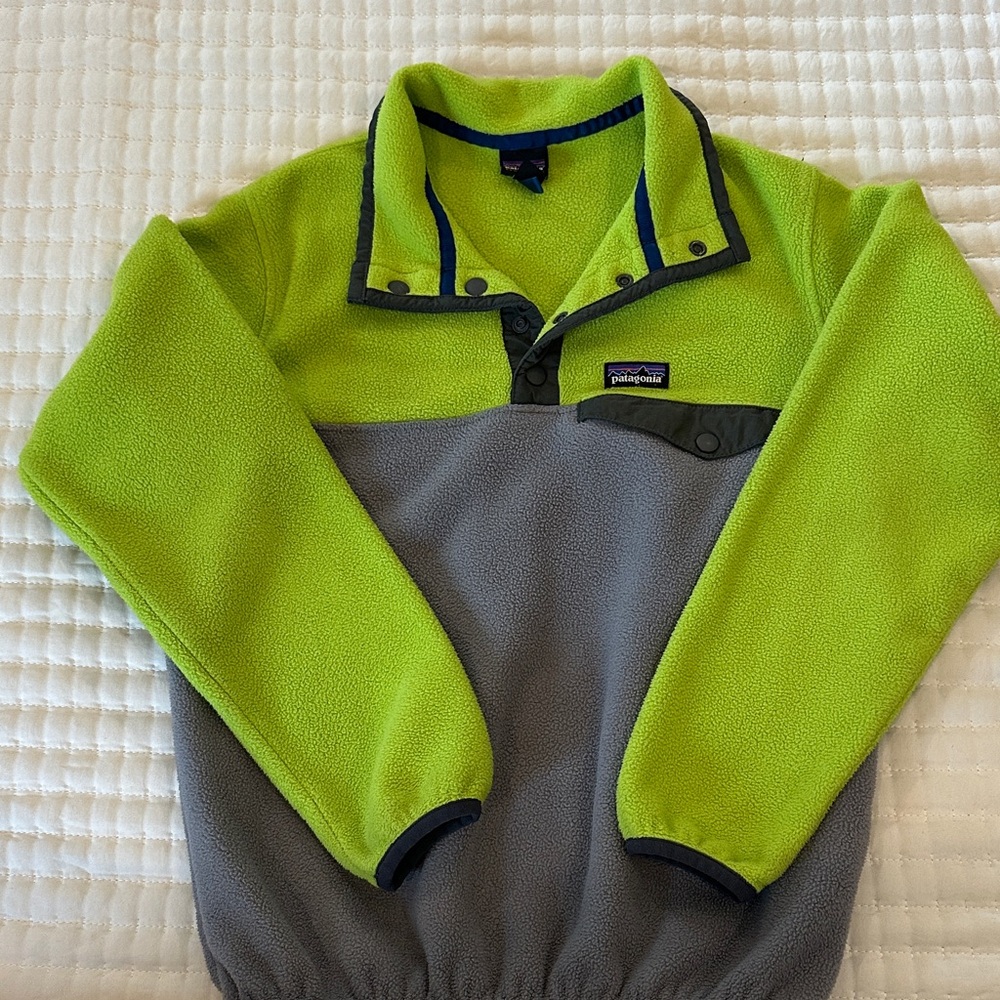 Patagonia Kids' Bright Green and Gray Hoodie